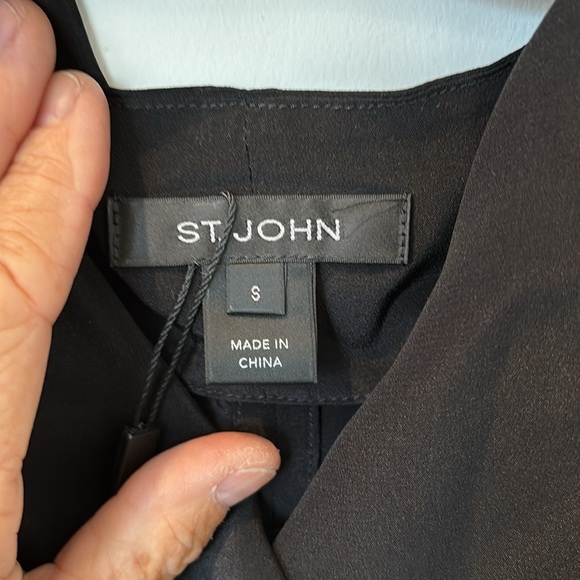 St. John NWT silk shell, black, cowl neck, size S - Picture 2 of 6